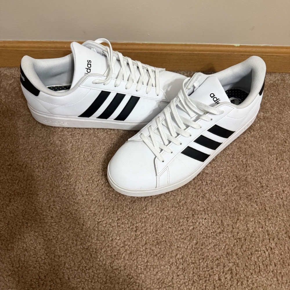 Men’s Shoes - Picture 2 of 2